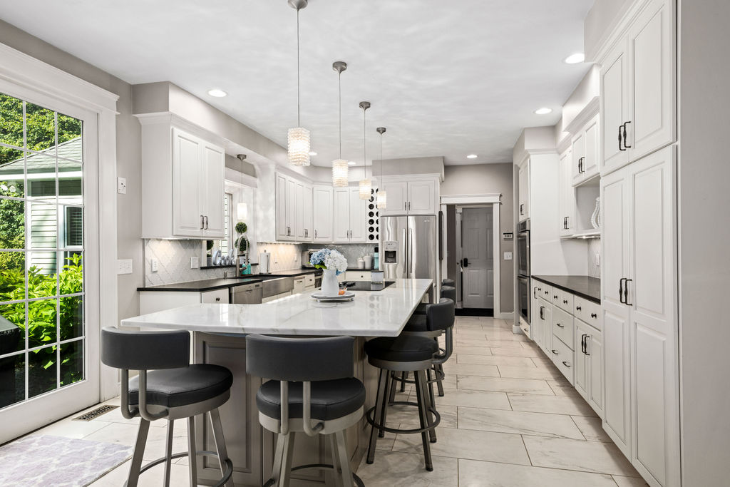 Why Contractors and Builders Need Professional Photography